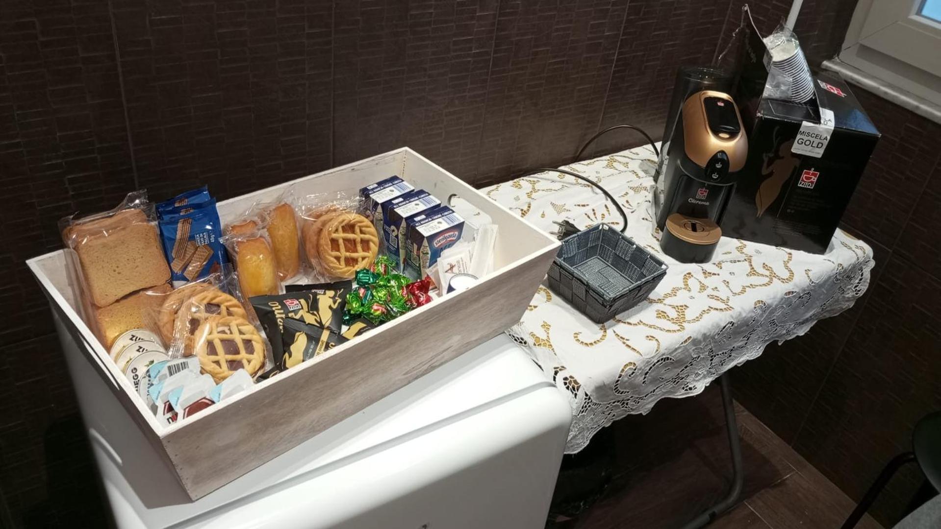 Mada'S Apartment Comfort Бари Экстерьер фото